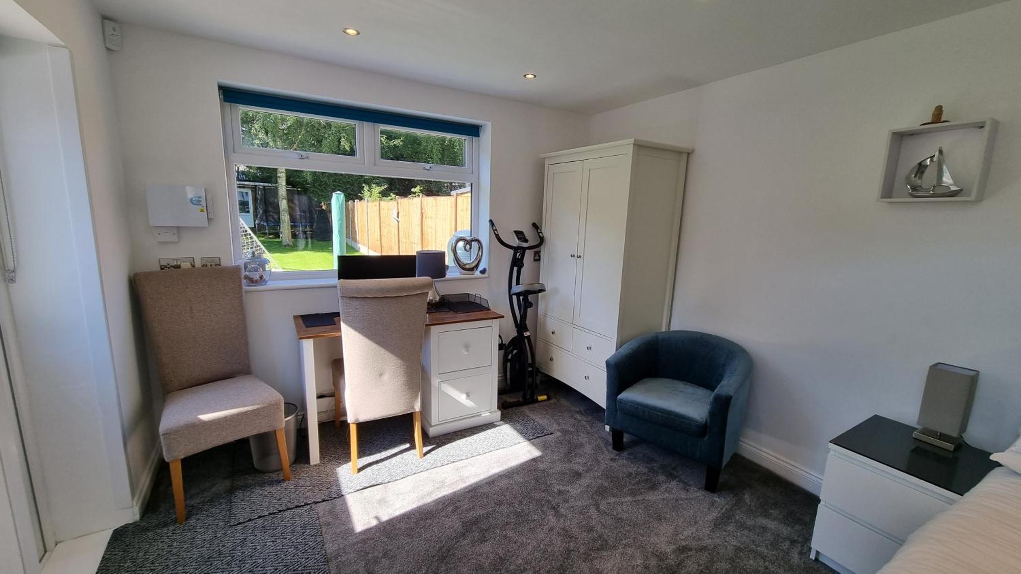 Self-Contained Annex, With Parking. Apartment Sittingbourne Exterior photo